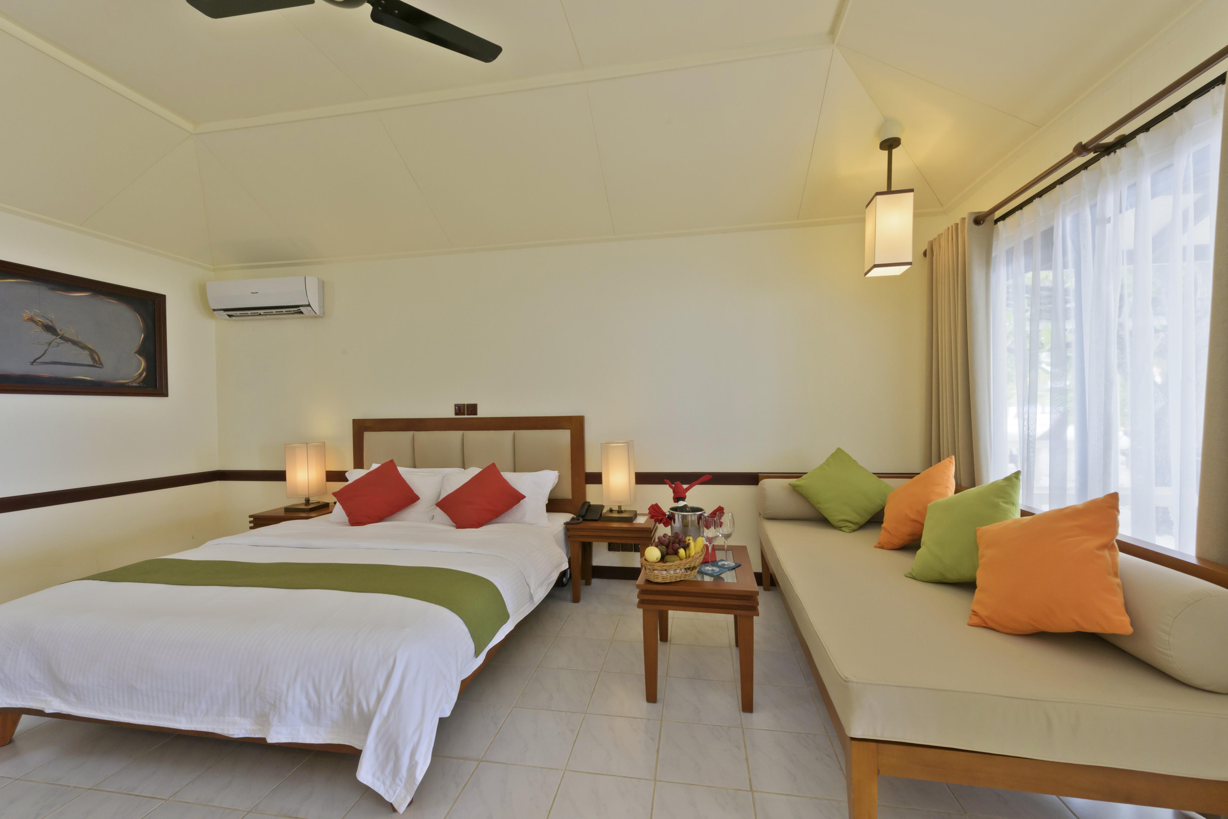 Villa Nautica Paradise Island Resort Himmafushi Esterno foto Deluxe room