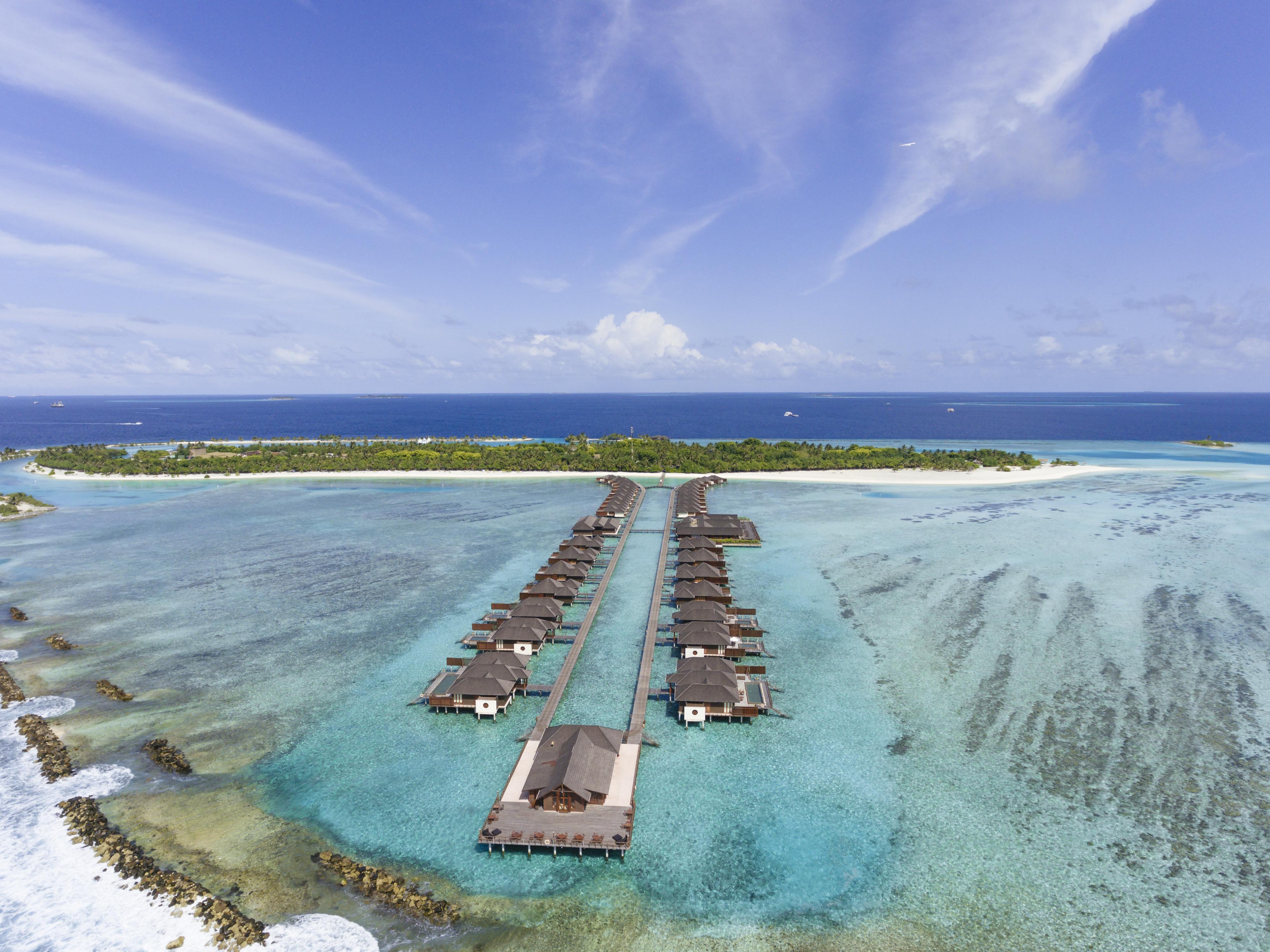 Villa Nautica Paradise Island Resort Himmafushi Esterno foto The resort island of Thulhaadhoo
