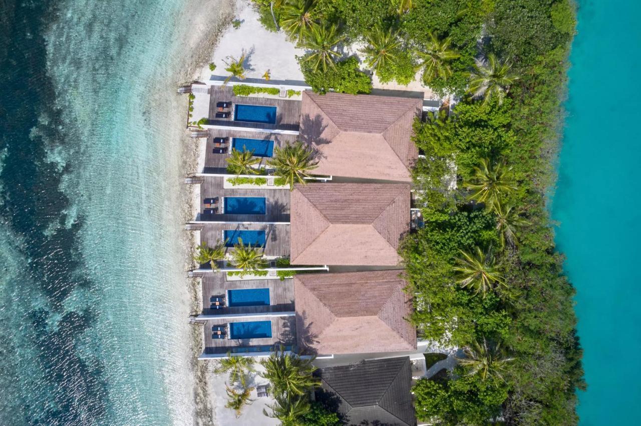 Villa Nautica Paradise Island Resort Himmafushi Esterno foto Aerial view of the resort